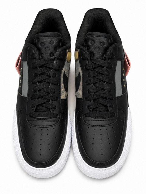 7.5M/ Nike Air Force 1 Type Black
