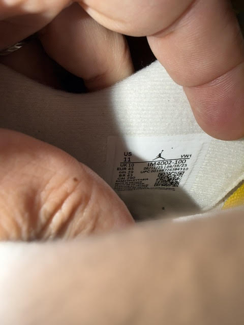 11M/ Jordan 4 Retro OG Flight Club